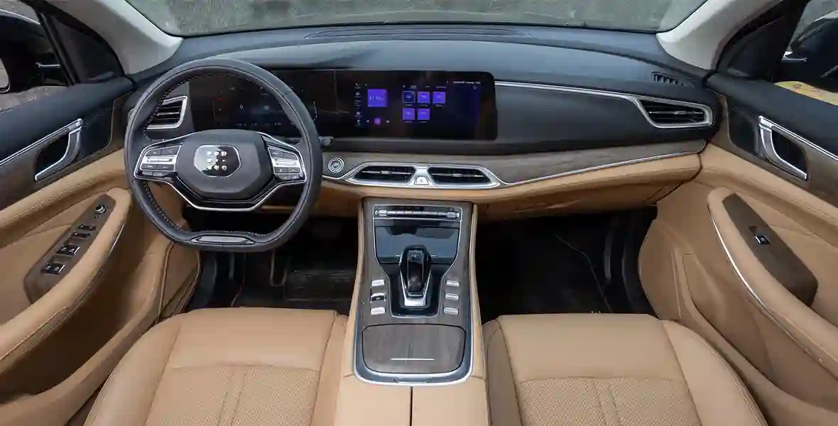 Новость EVOLUTE (Больше чем рестайлинг: первый тест обновлённого российского гибрида EVOLUTE i‑SPACE)